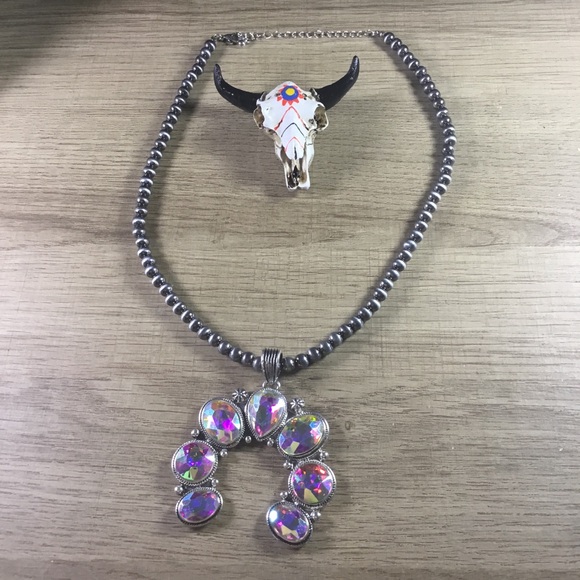 Multicolored Squash Blossom Silver and Pink Jewelry Necklace Earrings Set - Picture 5 of 7